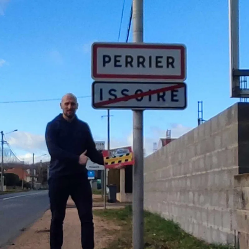 Livraison à Perrier