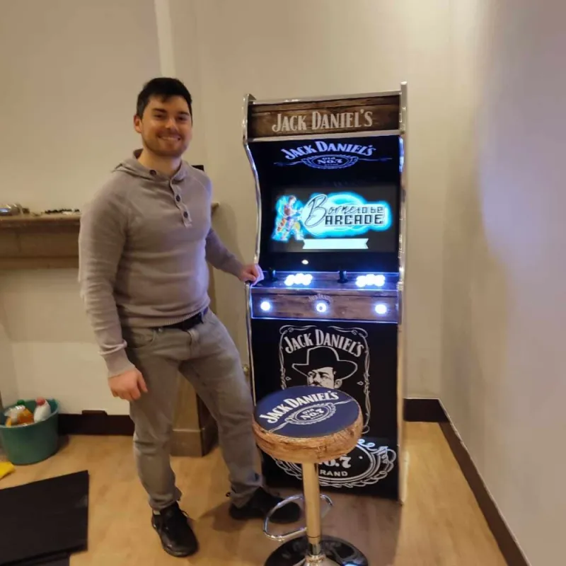 Livraison à Ath belgique - Borne Jack daniel's - borne to be arcade