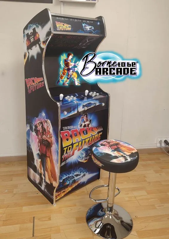 Bornes d’arcade avec tabourets personnalisés - Retour vers le futur