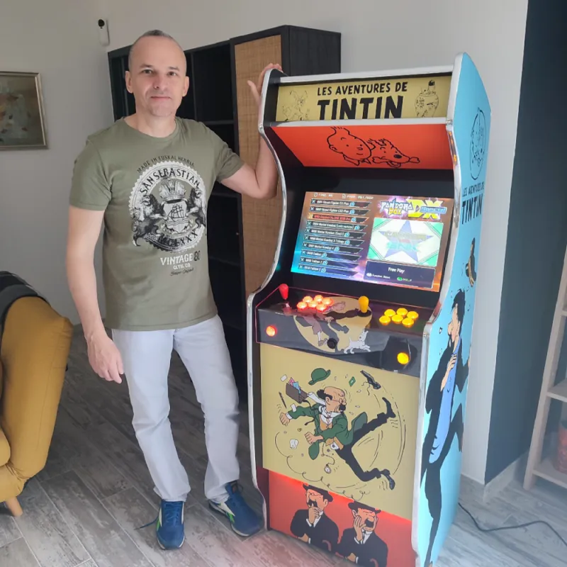 Livraison à La Rochelle - Borne Tintin et Milou- borne to be arcade